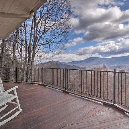 Charming Burnsville Apt With Mountain Views And Deck! エクステリア 写真