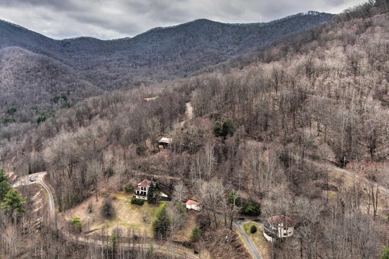 Charming Burnsville Apt With Mountain Views And Deck! エクステリア 写真